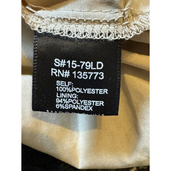 Olivaceous Black Lace Overlay Dress Size Large Scallop Hems Flare 3/4 Sleeves - Picture 4 of 9